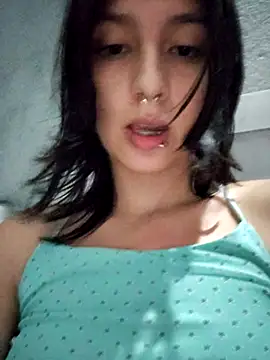 Maiden-Hot live sex cam