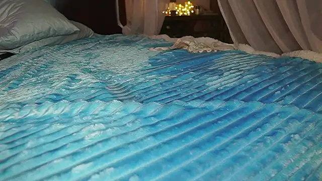 Katyerave live sex cam