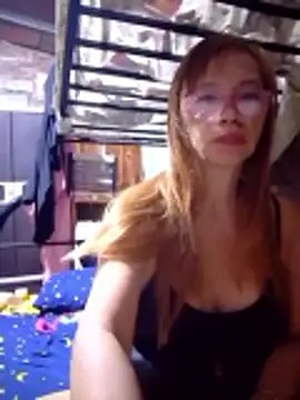 SexyHottMom's cam snapshot