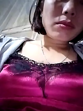 Annaacutee's cam snapshot