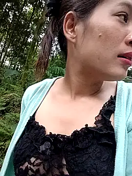 -Huong-99's cam snapshot