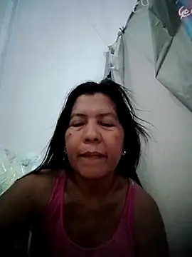 TropicalFlower's cam snapshot