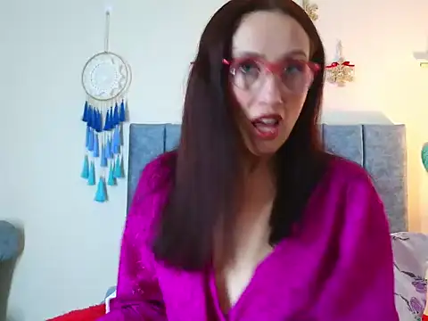 IberianMoonMK's cam snapshot