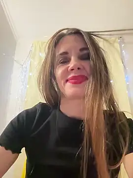 LucieMack's cam snapshot