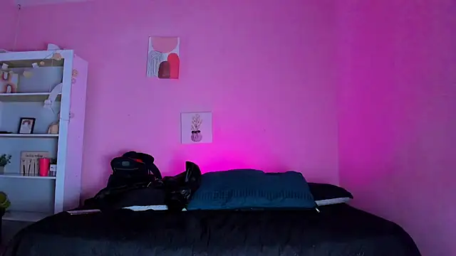 Georgina_Ferri_'s cam snapshot