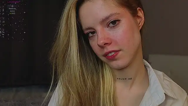 TiffinyMergist's cam snapshot