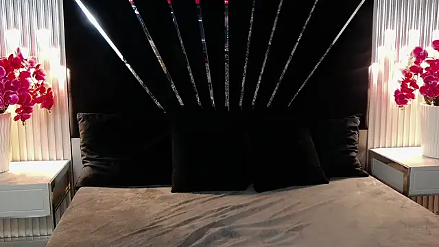 KenyaCruz's cam snapshot