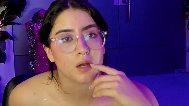 LiLLiAnderson's cam snapshot