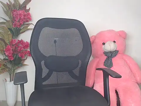 Lusty_1's cam snapshot