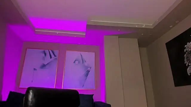 MaiaCollins's cam snapshot