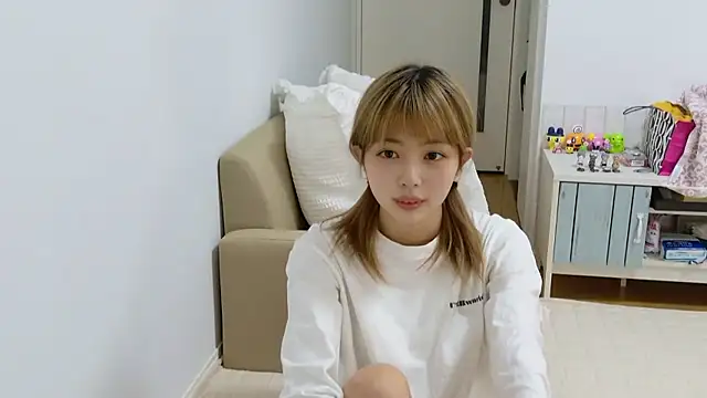 _sizuku_new's cam snapshot