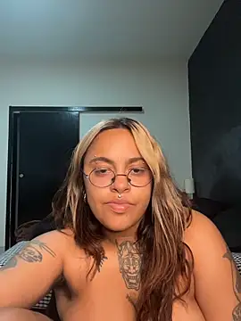 lolafairytail's cam snapshot