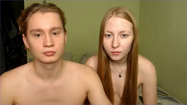 AliceStoneJhonyStone's cam snapshot