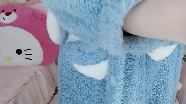 -zhuzhu-999-'s cam snapshot