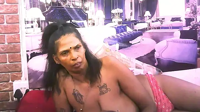 IndianVanya4u2u's cam snapshot