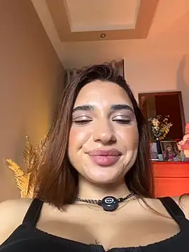 ItalianGirl's cam snapshot