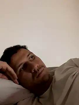 Michaell_Spinelly's cam snapshot