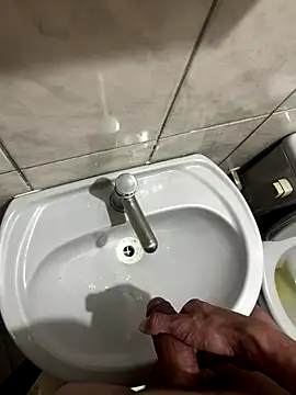 Paraenseativo's cam snapshot