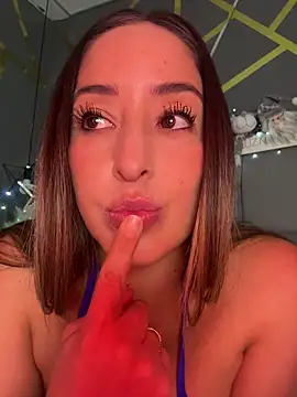 AliceSteel12's cam snapshot