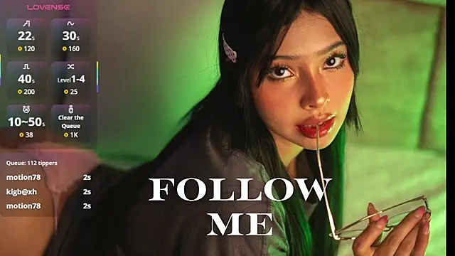 chloe_watson_'s cam snapshot