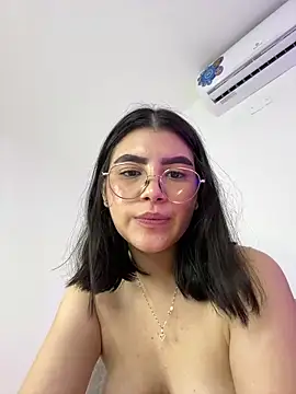 Julietalcl's cam snapshot