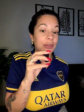 Flor_aura30's cam snapshot