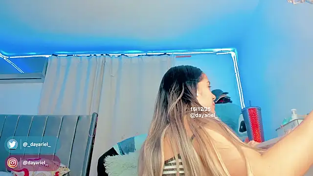 Yellowranger1's cam snapshot