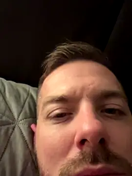 cheekycherryx's cam snapshot