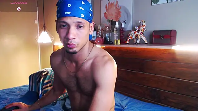 SonicJ25 live sex cam