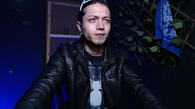 Dicaprioo_'s cam snapshot