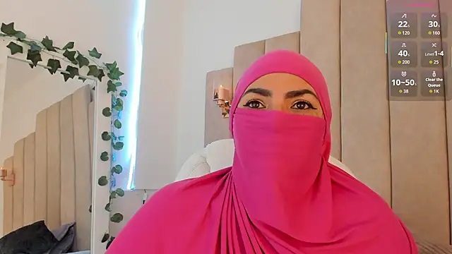 _naylaa_'s cam snapshot