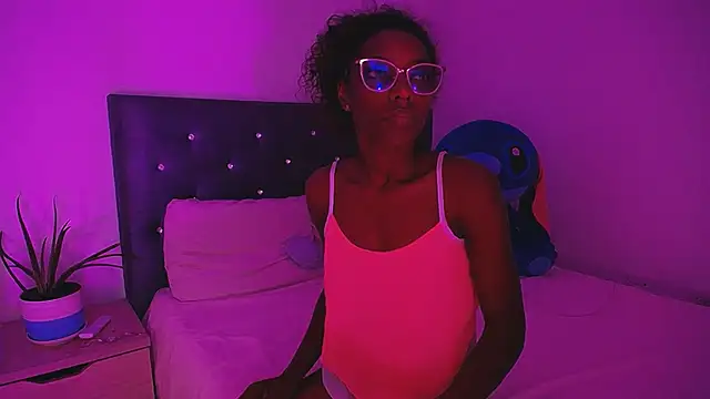 BryanaSmiths's cam snapshot