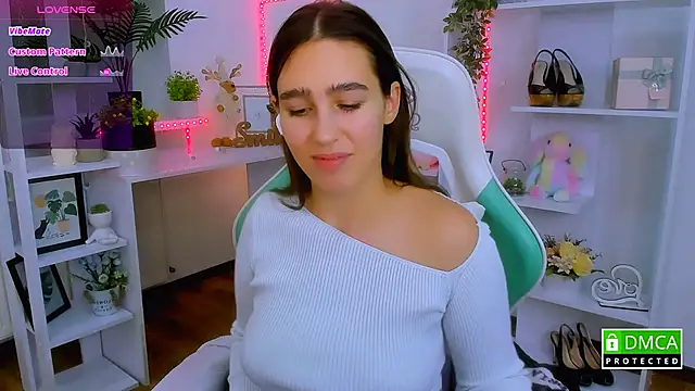 _Eliizabeth_'s cam snapshot