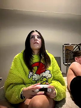 YoungCouple2007 live sex cam