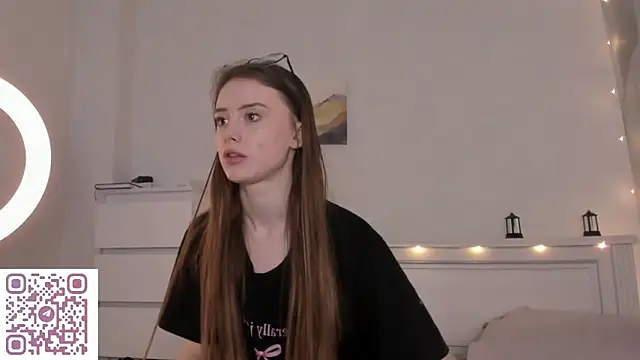 AmyForYouu's cam snapshot