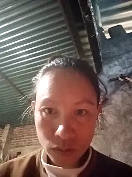 simi-lucy's cam snapshot