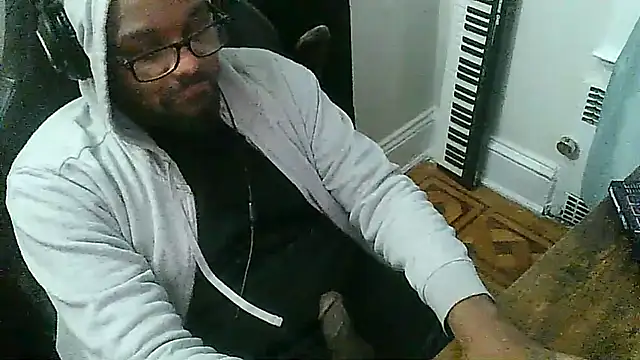 MrUnintentional's cam snapshot