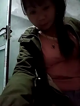 vangkt-cute's cam snapshot