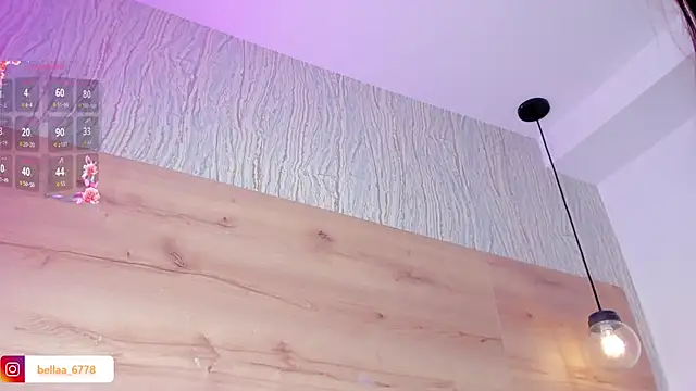 bella_lovers_'s cam snapshot