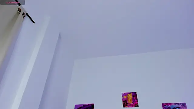 mia_purplee's cam snapshot