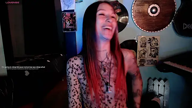 lilithword's cam snapshot