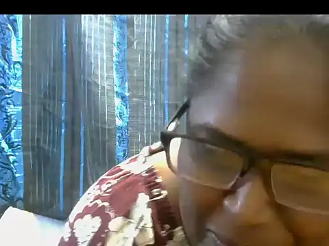 Exotic_indian95's cam snapshot