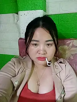 Bee-bgolden's cam snapshot