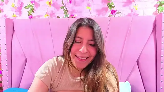 Alyy_Brown's cam snapshot