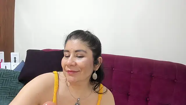 kiraGeiner's cam snapshot