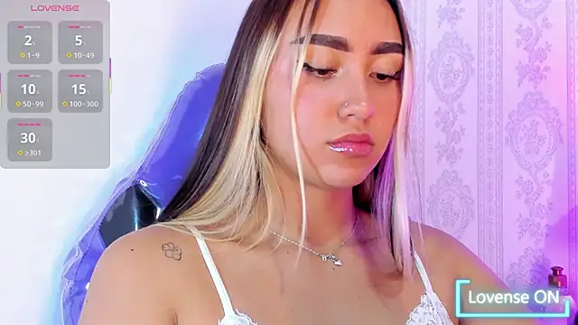 liaa_18's cam snapshot