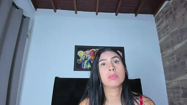 Valerie_Corthez's cam snapshot