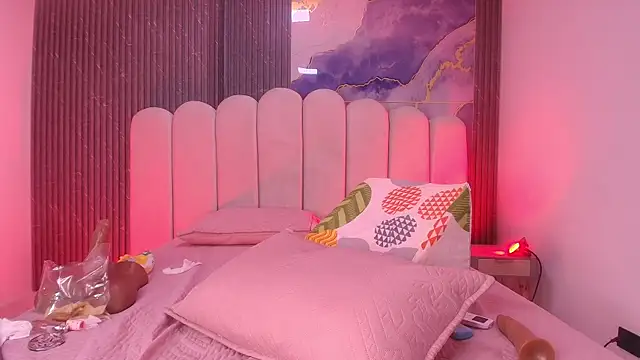 abbyrouss_'s cam snapshot