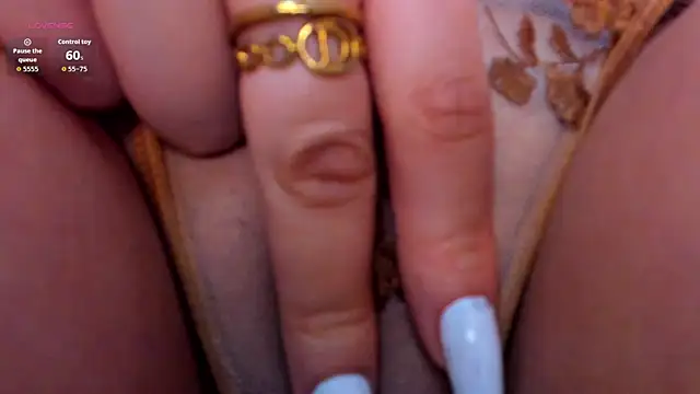 AteneaDuncan's cam snapshot