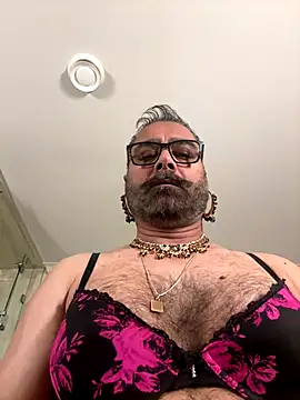 Desibabe69 live sex cam